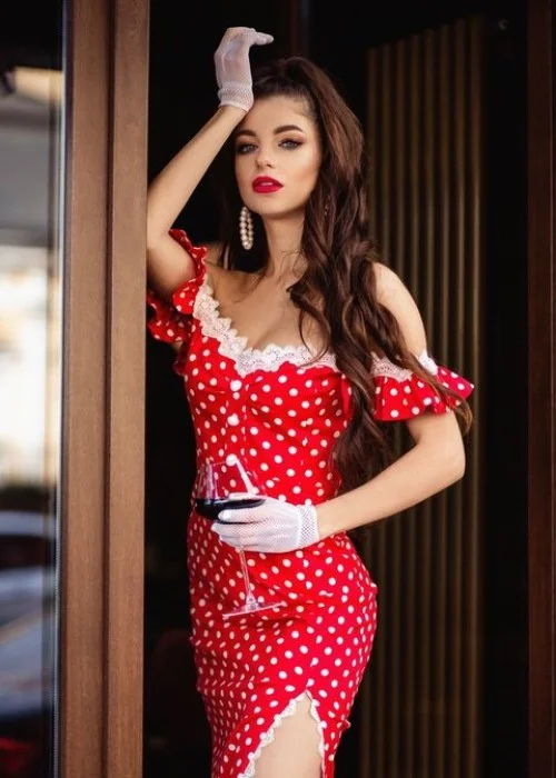 Ева