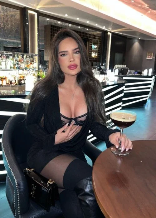 Алина